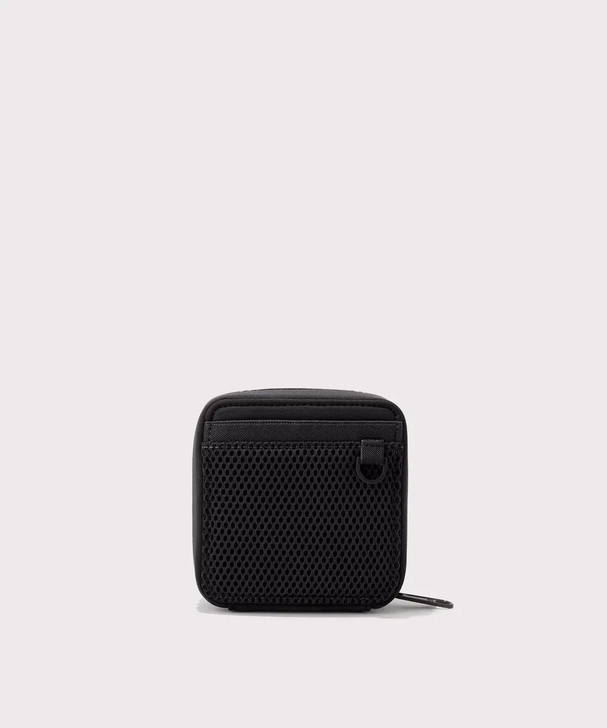 Arlo Tech Organizer in Onyx, Small