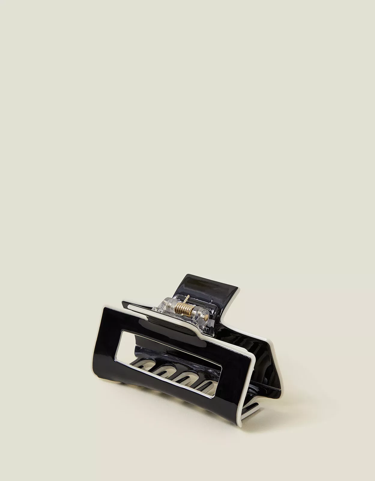 Contrast Claw Clip