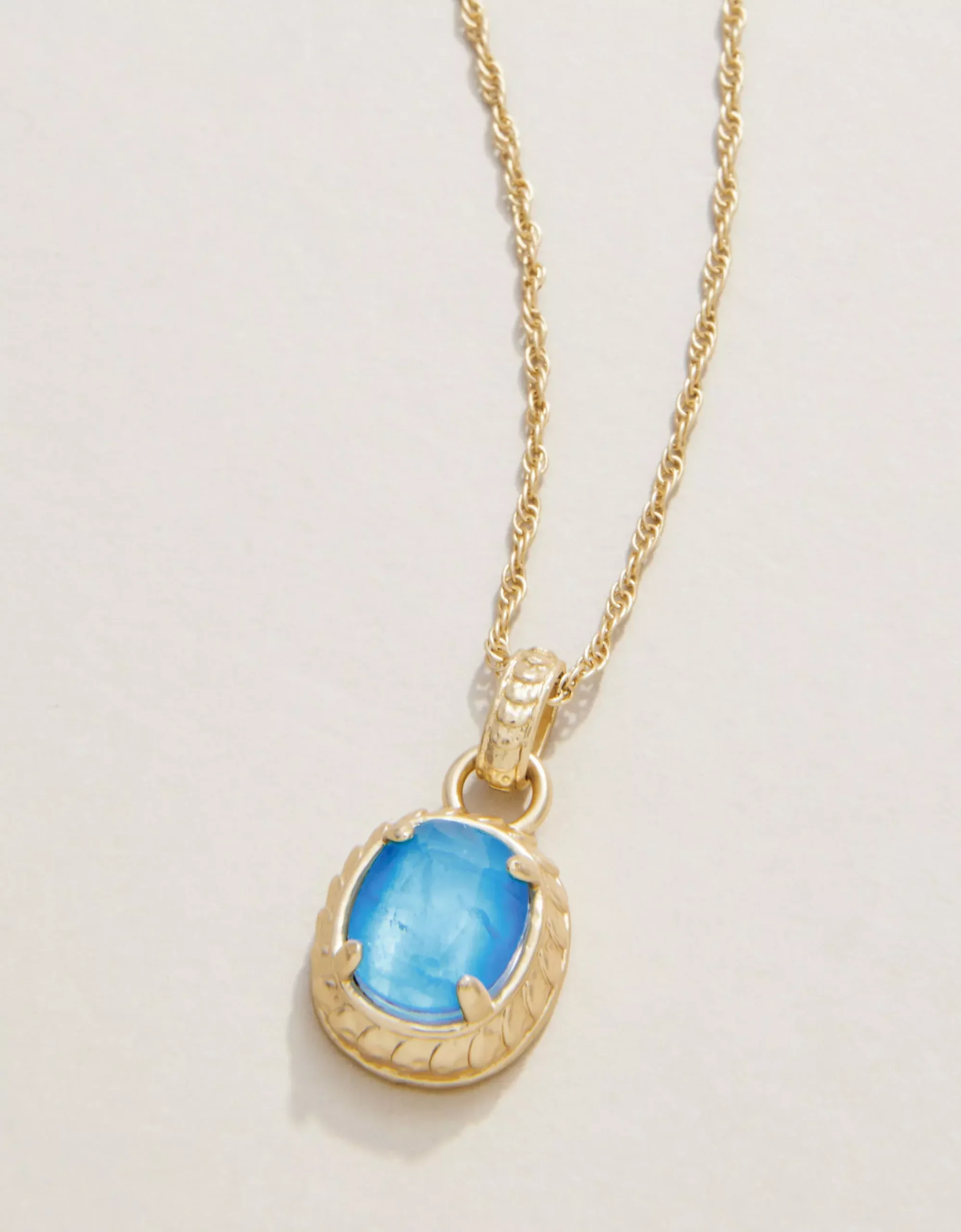 Karina Oval Petite Necklace 17" Blue