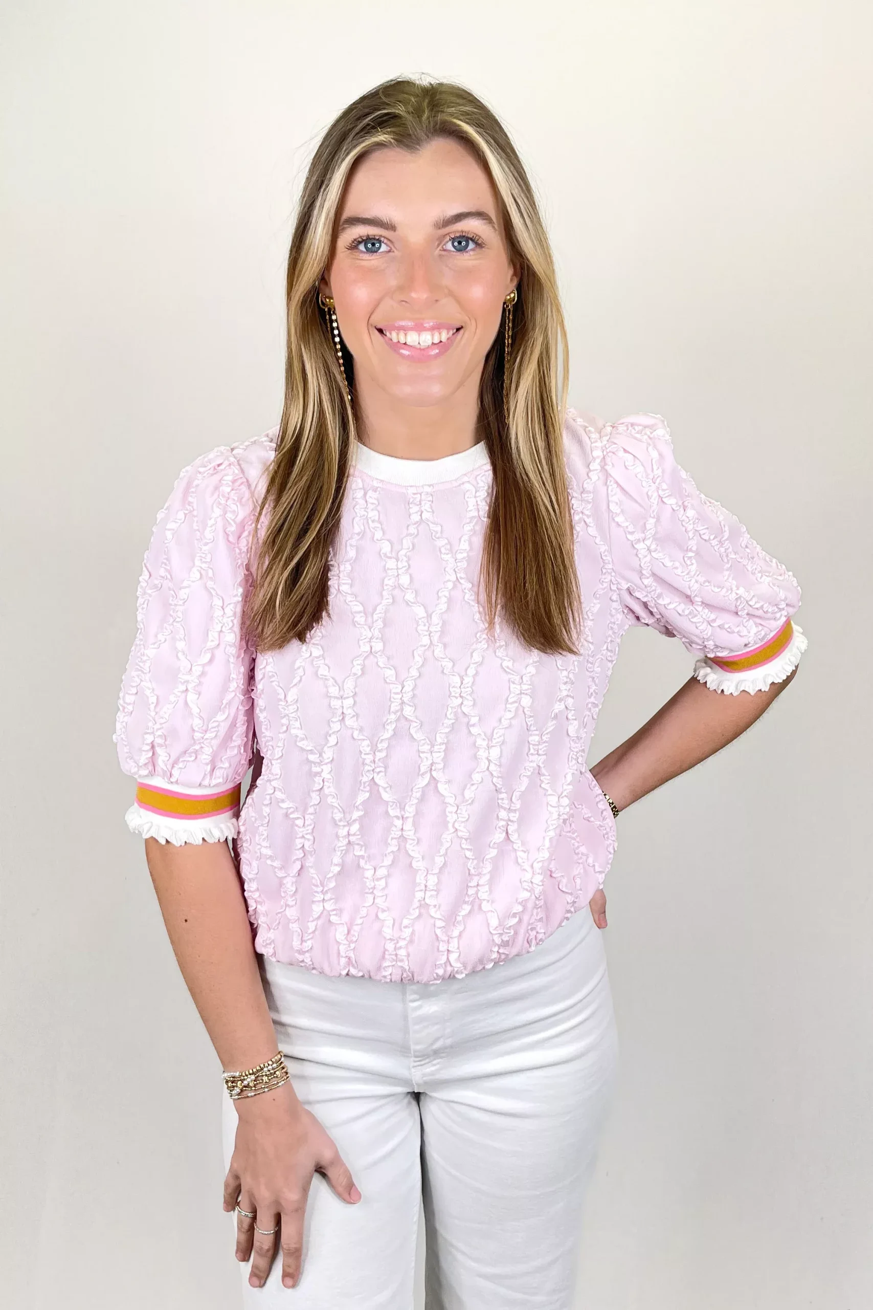 LIGHT PINK TEXTURED STRIPE EDGE TOP