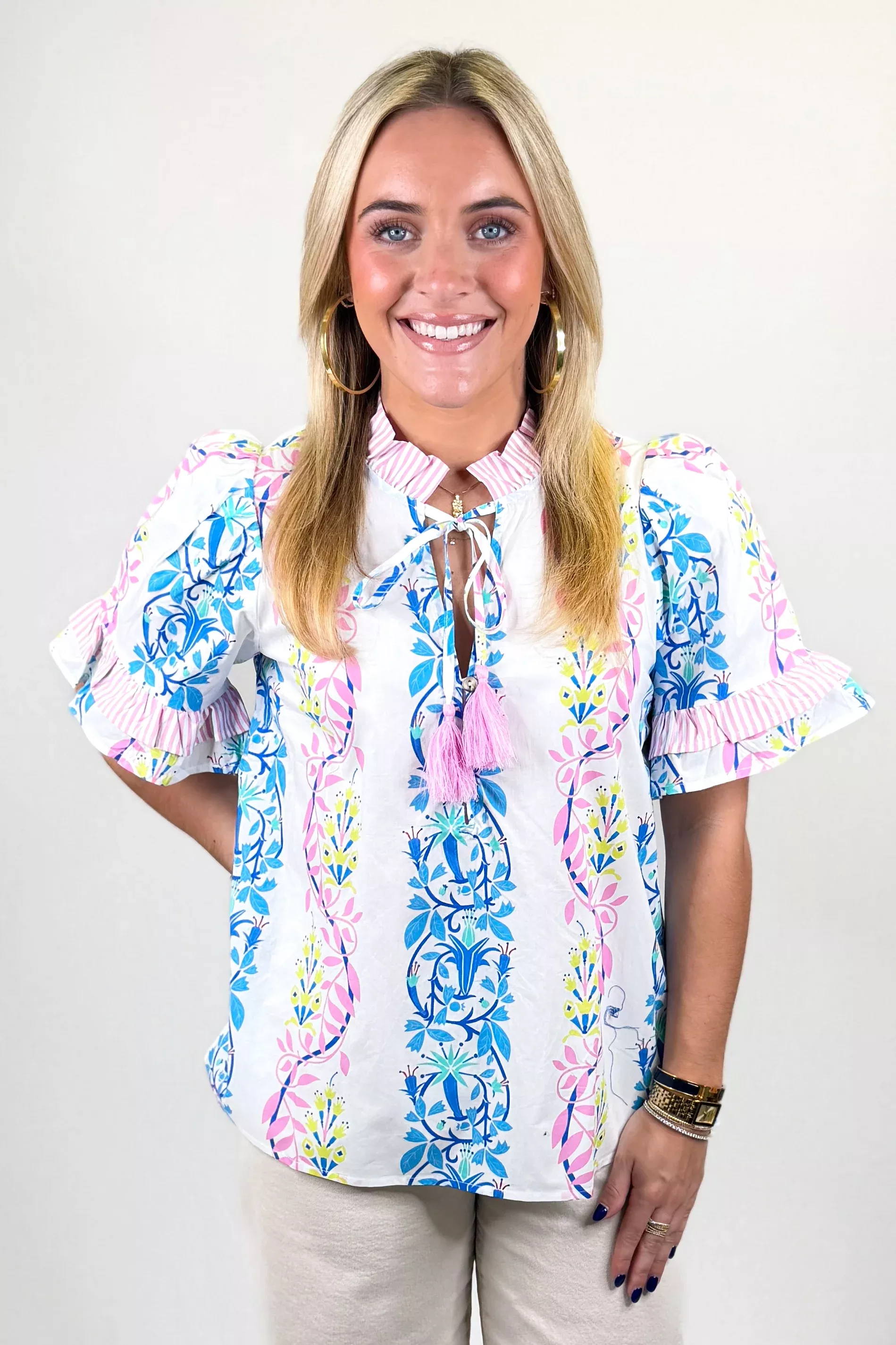 OFF WHITE FLORAL SCALLOP TRIM TOP