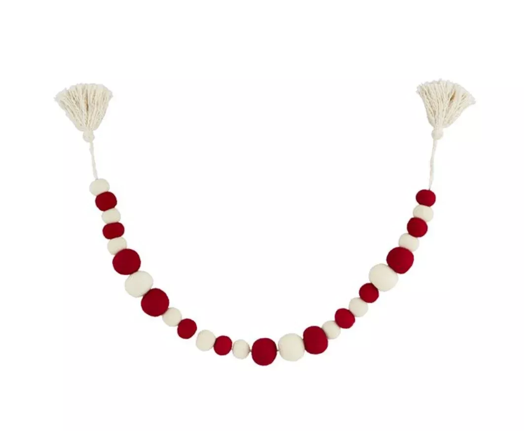 RED & WHITE POM TASSEL GARLAND