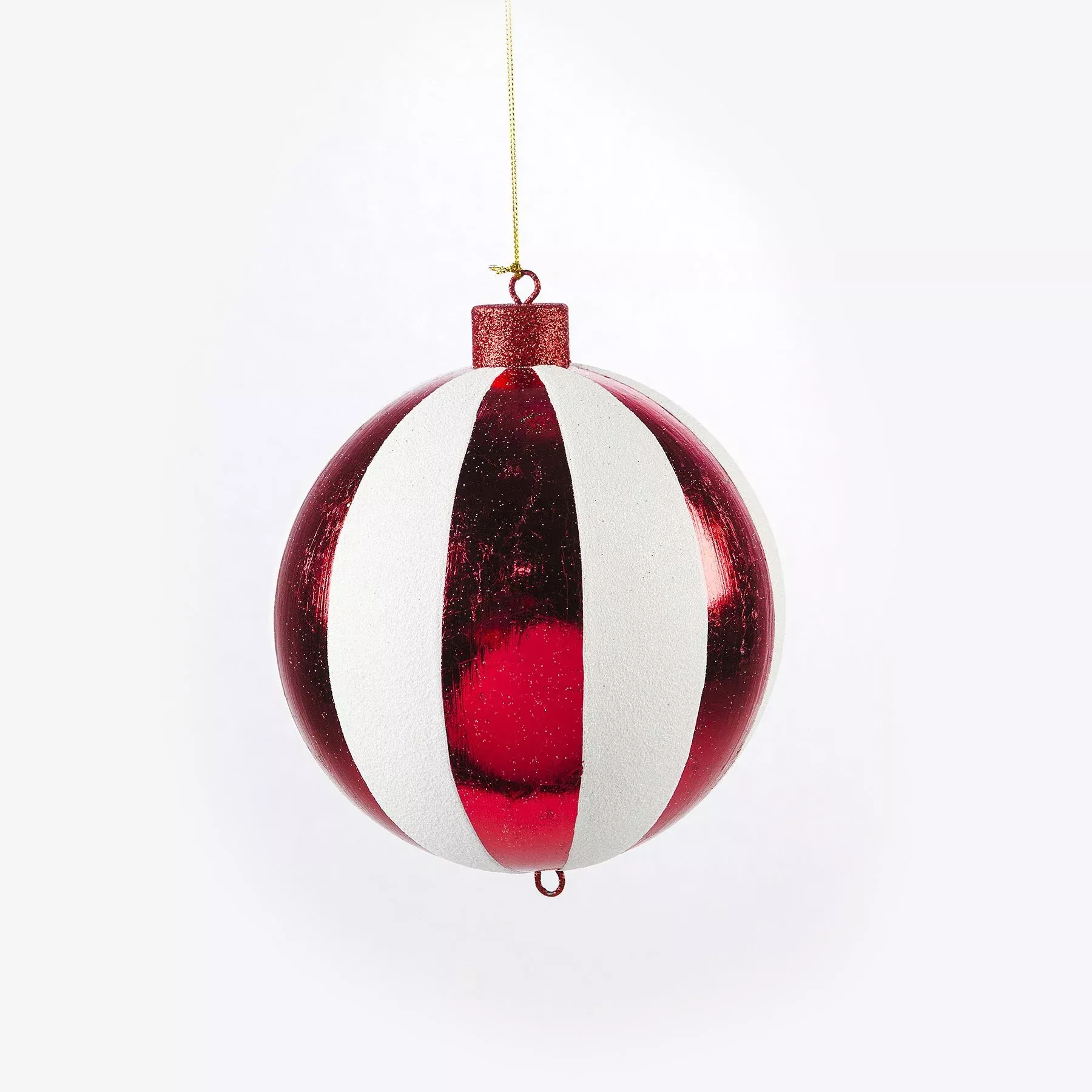 RED & WHITE SWIRL BALL ORNAMENT