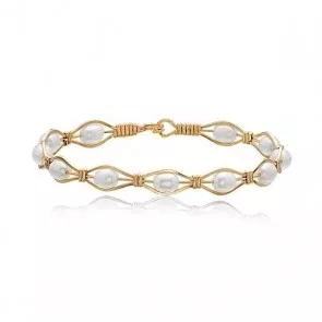ROMANCE BRACELET
