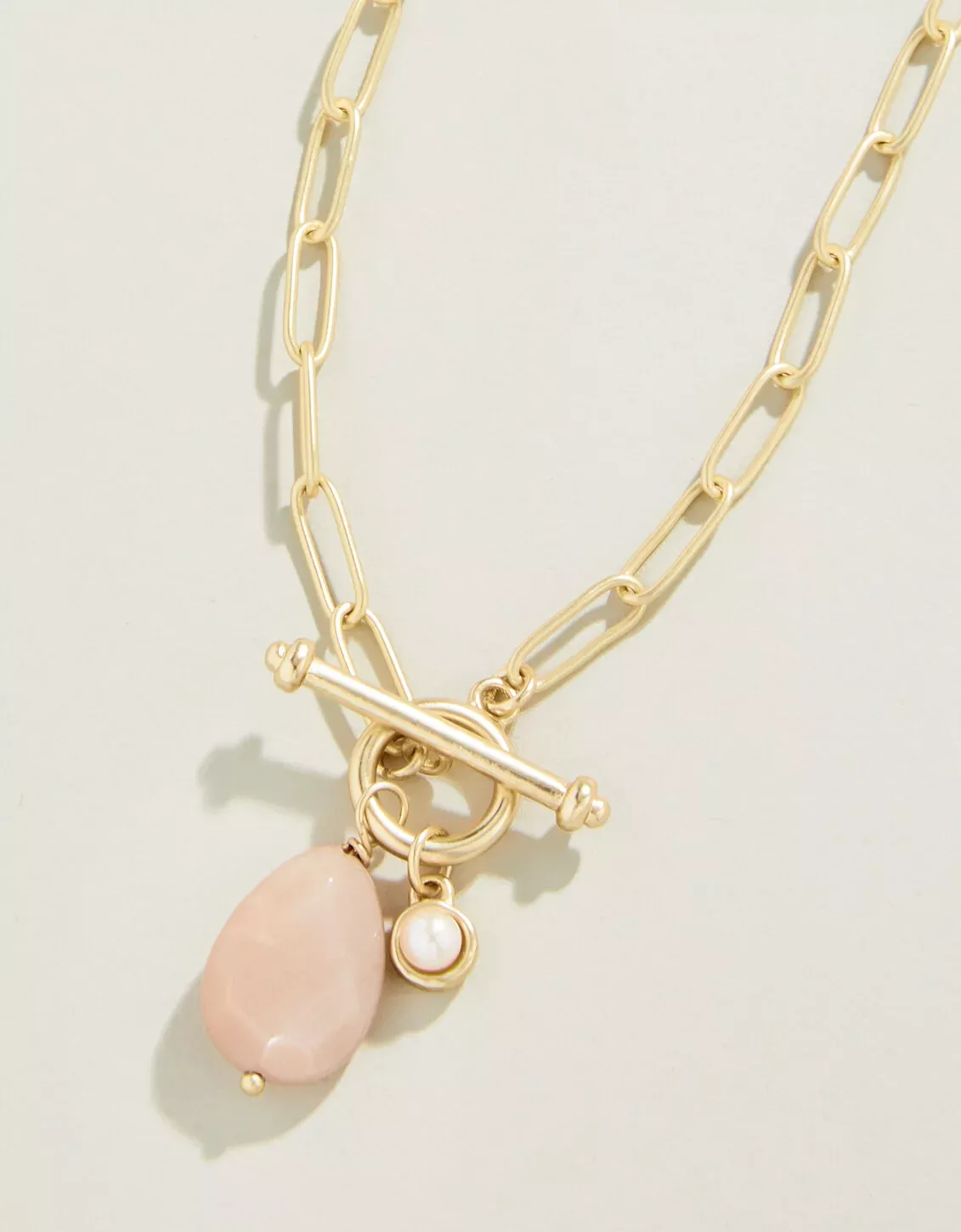 Suzy Toggle Necklace 18" Blush