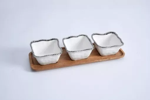 WHITE & SILVER 4 PIECE ENTERTAINING SET