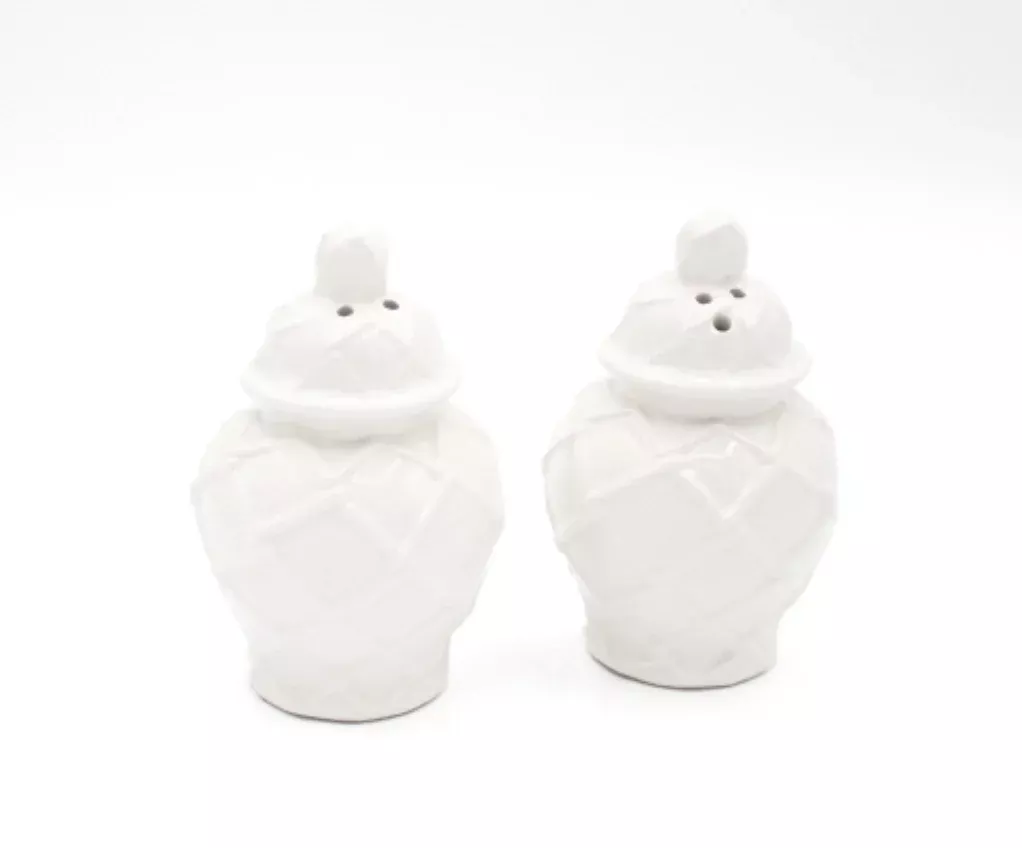WHITE TEXTURED GINGER JAR SALT & PEPPER SET